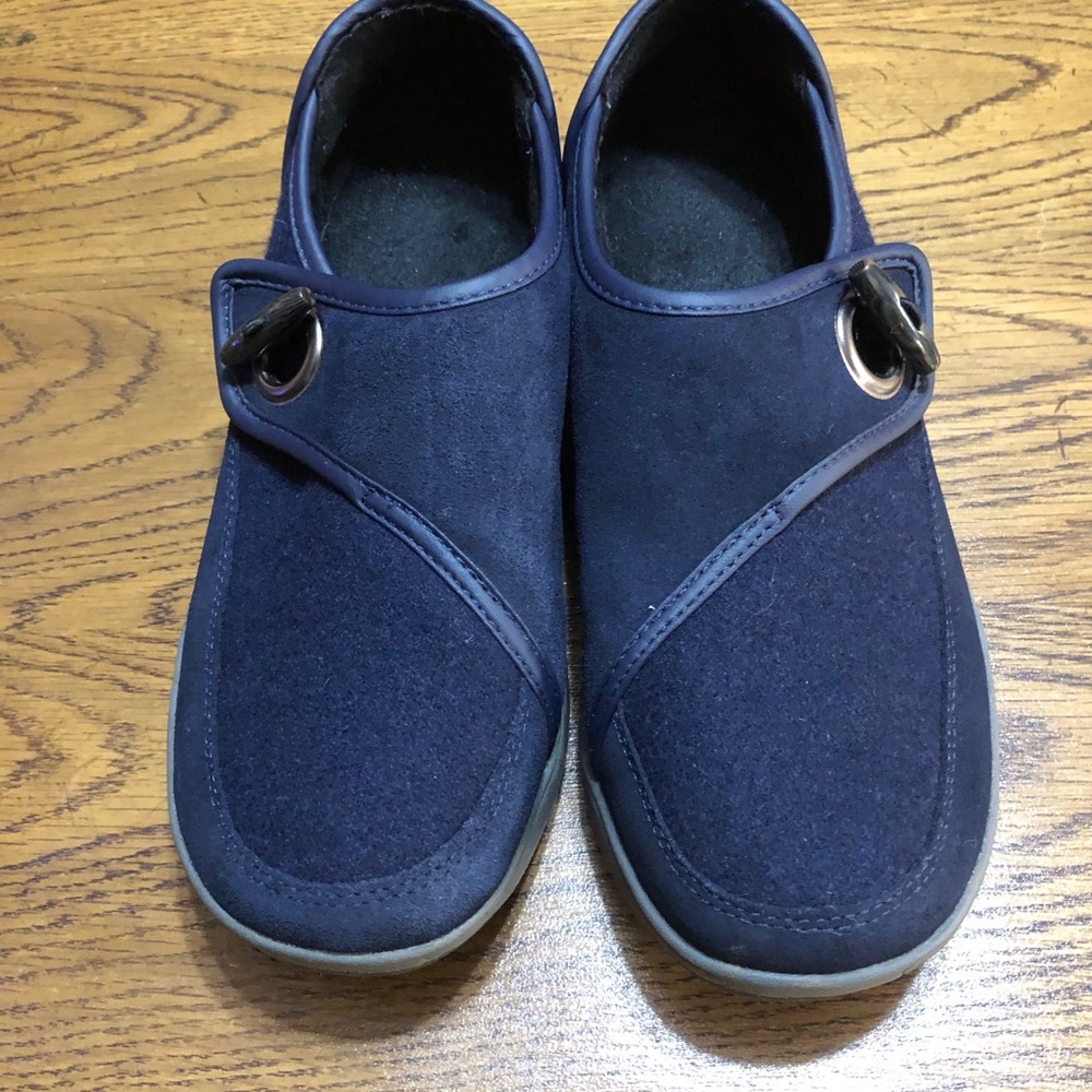 Lands End Suede Shoes Women’s Size 9